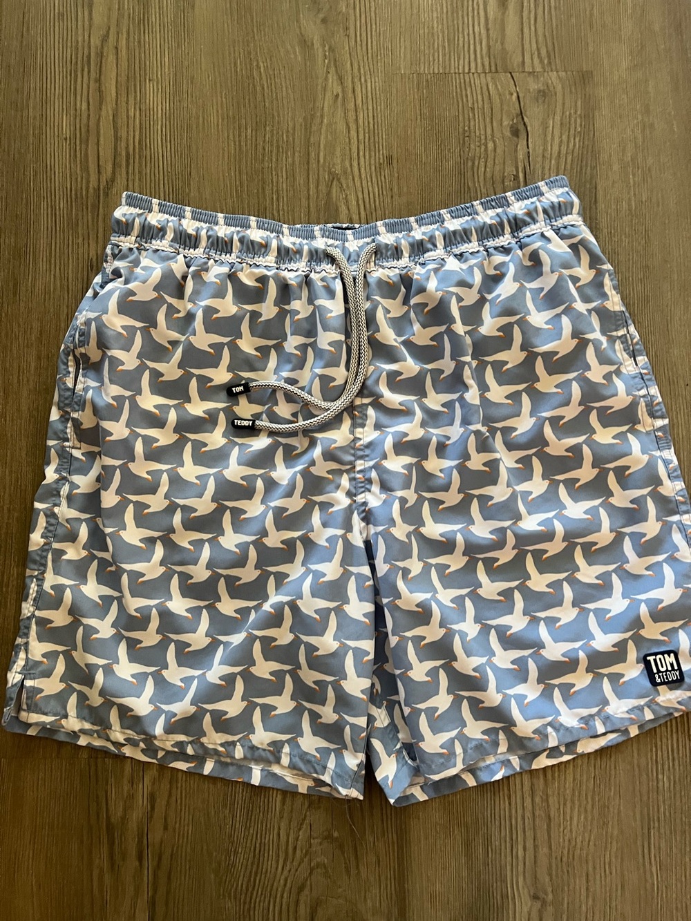 Tom & Teddy Light Blue and White Seagull Print Swim Shorts size L
